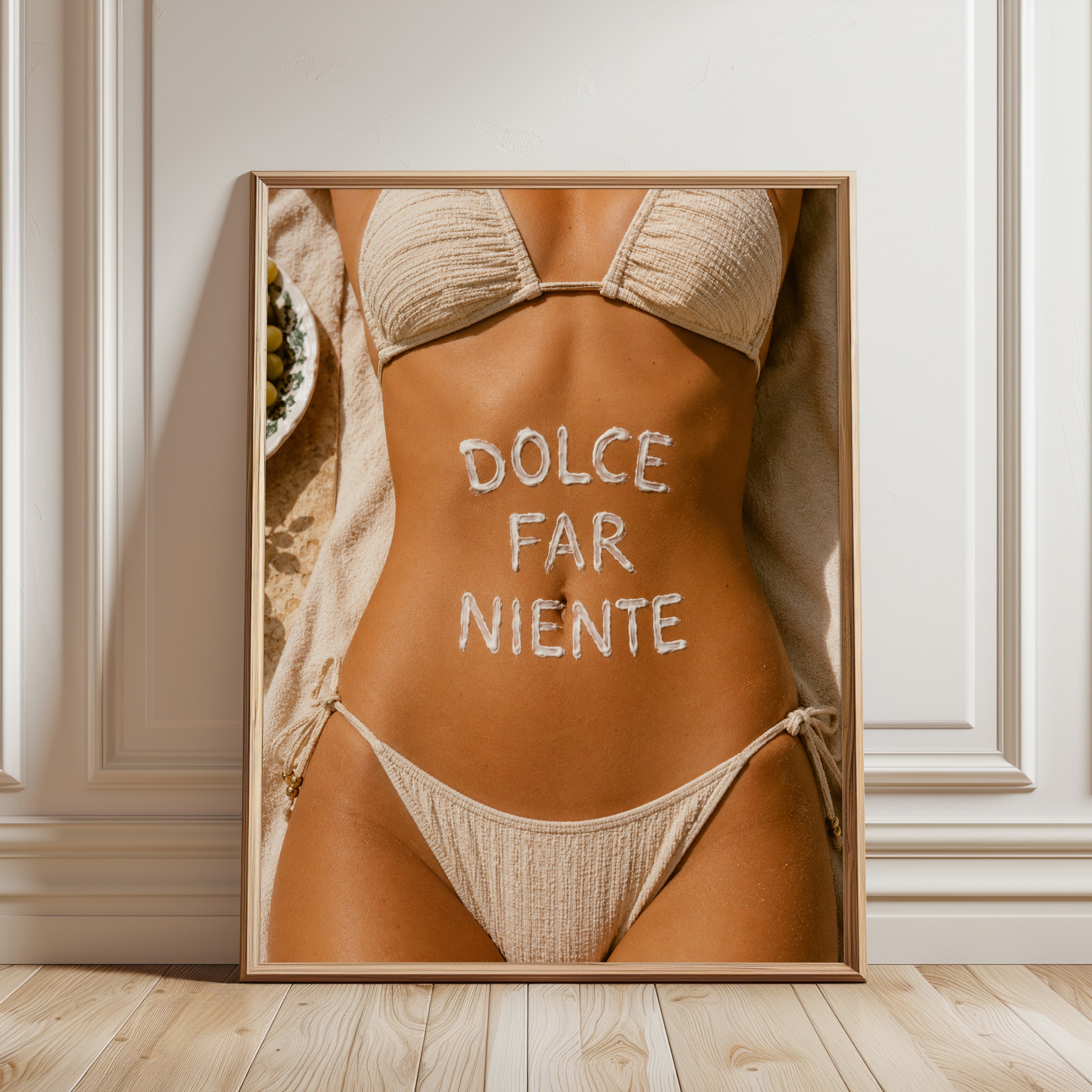Dolce Far Niente Body Print - framed detail