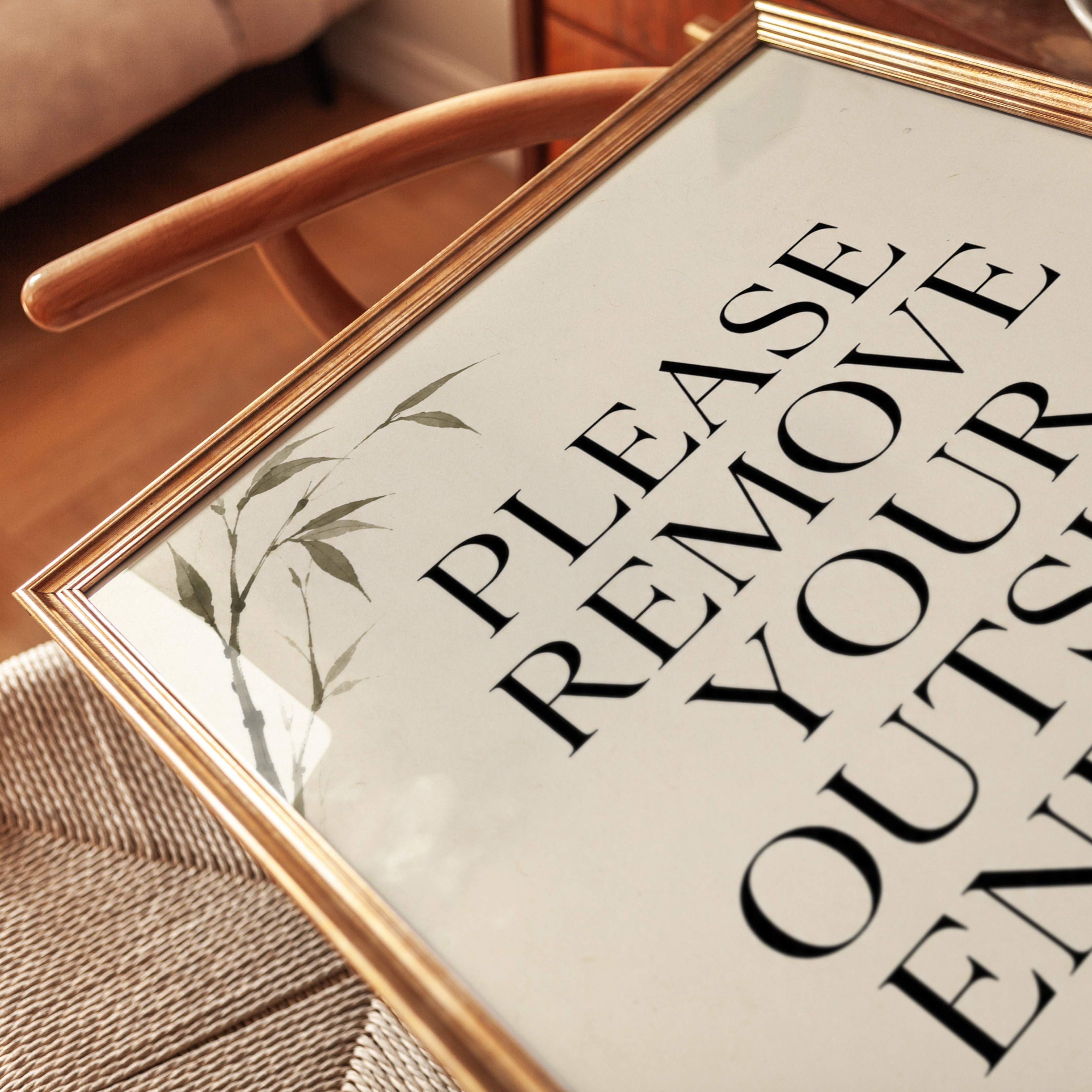 Entryway Wall Art – Remove Shoes Sign - detail