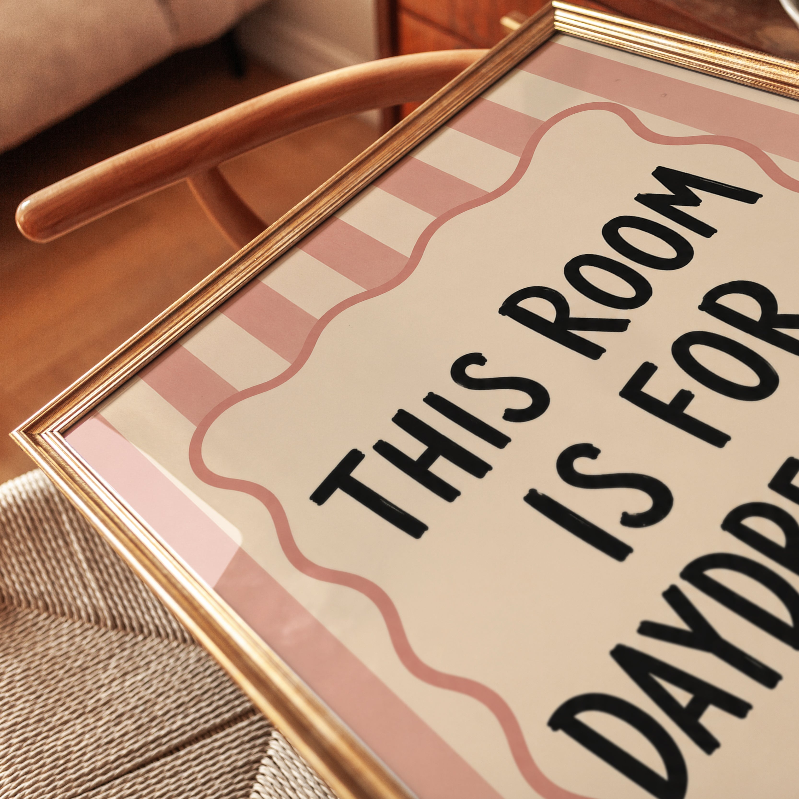 Daydreaming Quote Print: Whimsical Typography Art (Bedroom Decor) - detail