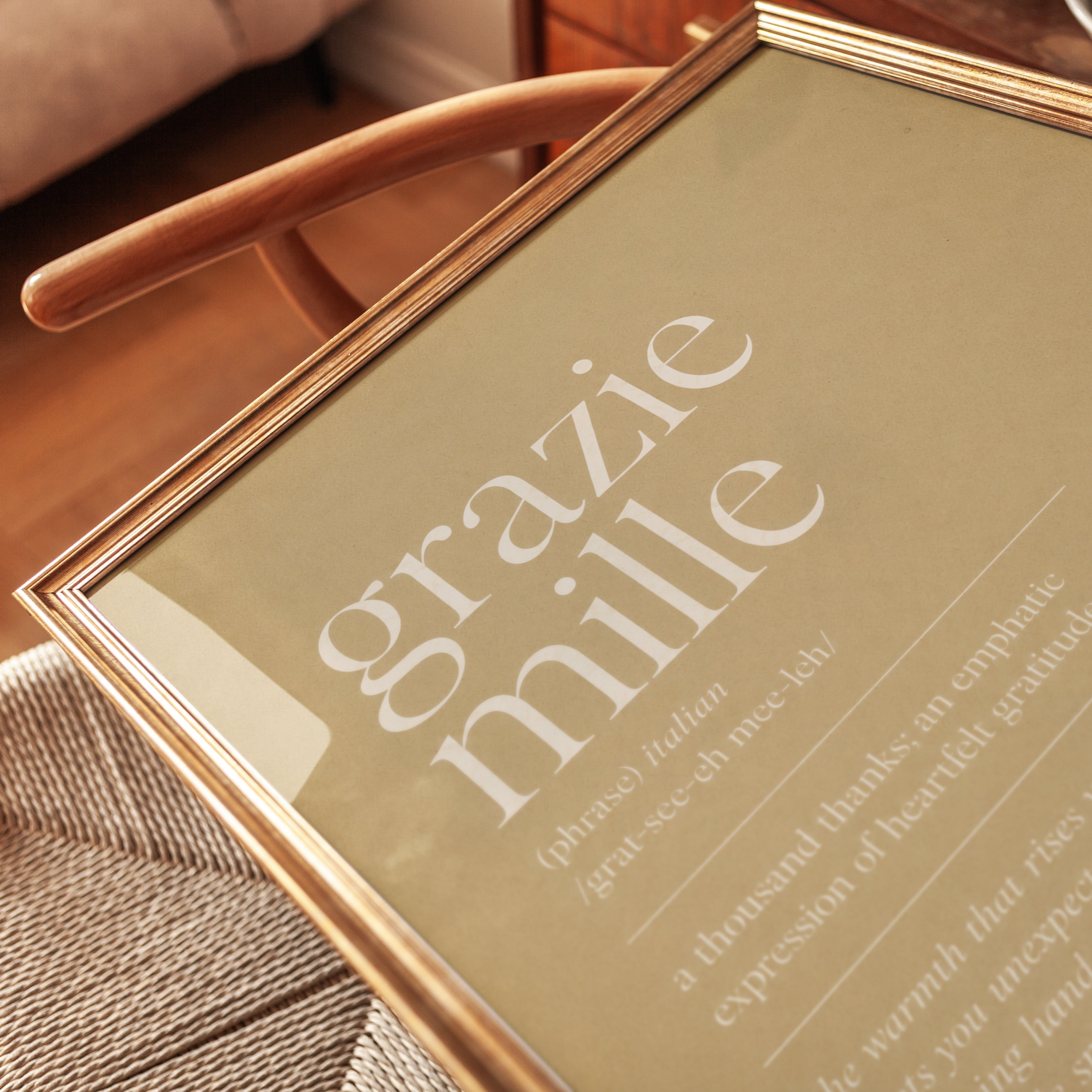 Italian Typography Print: Grazie Mille Phrase (Kitchen Decor) - detail