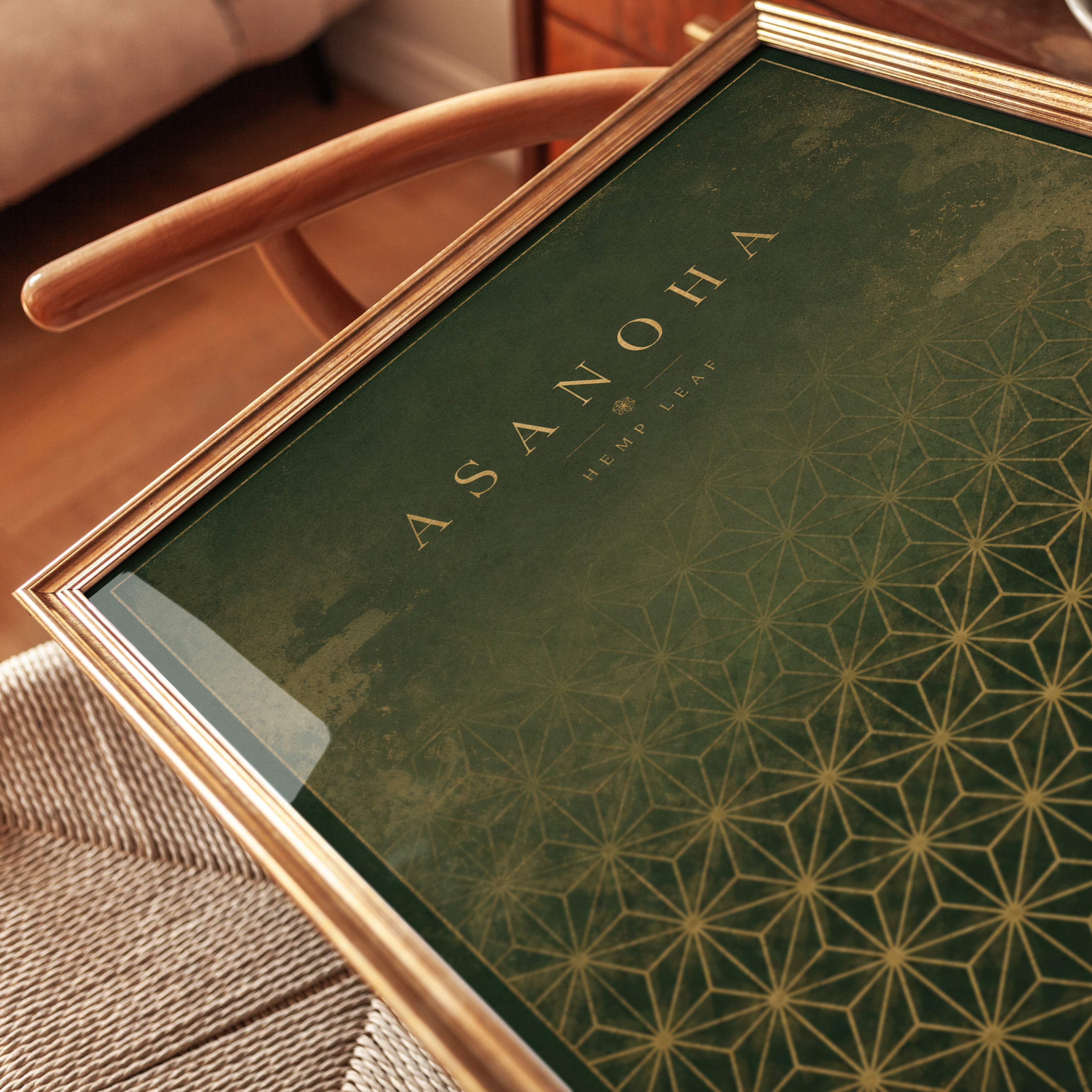 Japanese Hemp Leaf Print: Asanoha Pattern in Green and Gold - detail