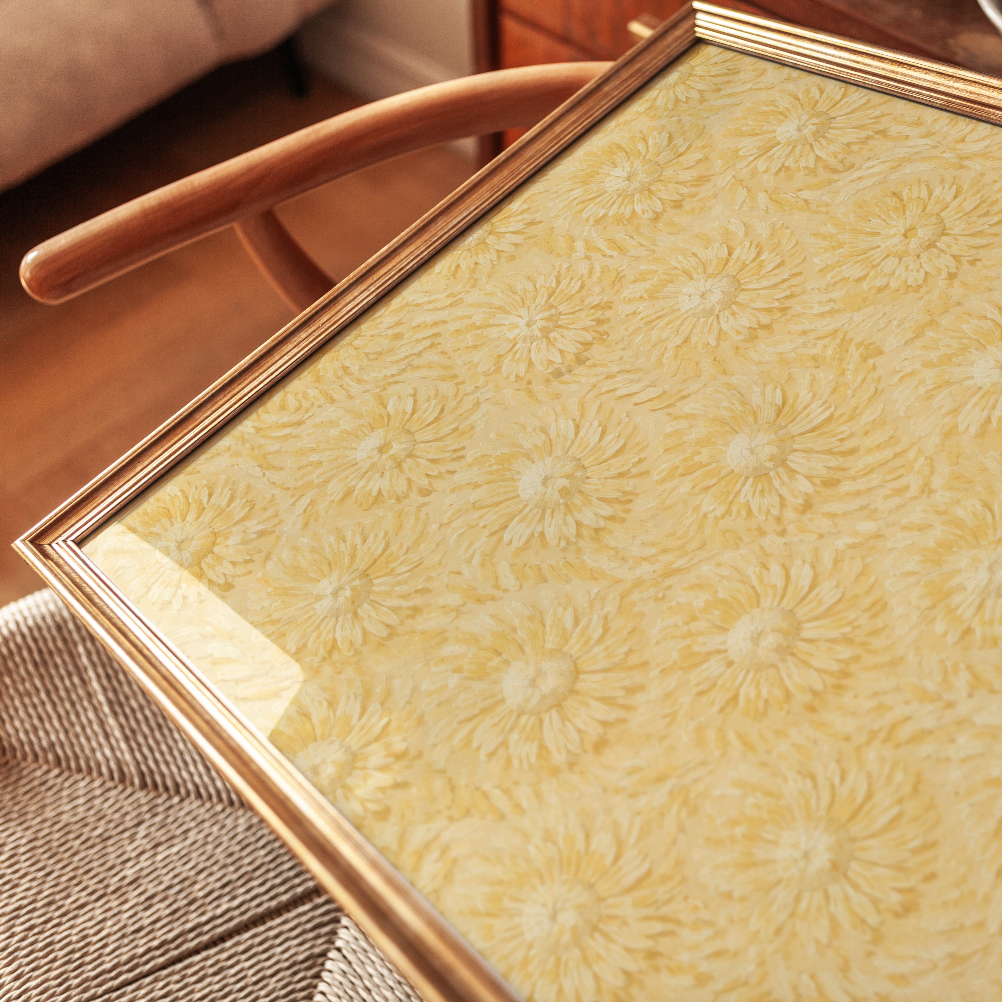 Golden Chrysanthemum Pattern Print: Vintage Floral Wall Art - detail