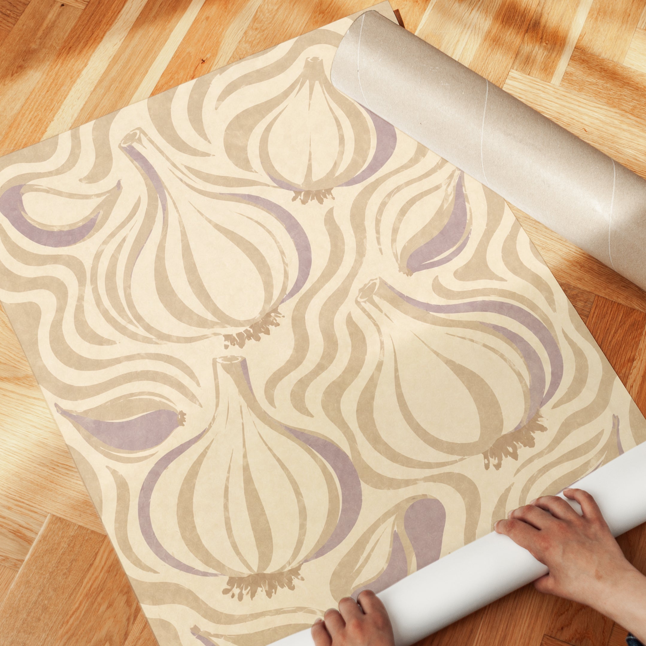 Art Nouveau Garlic Bulbs Print: Flowing Beige Purple Design - detail